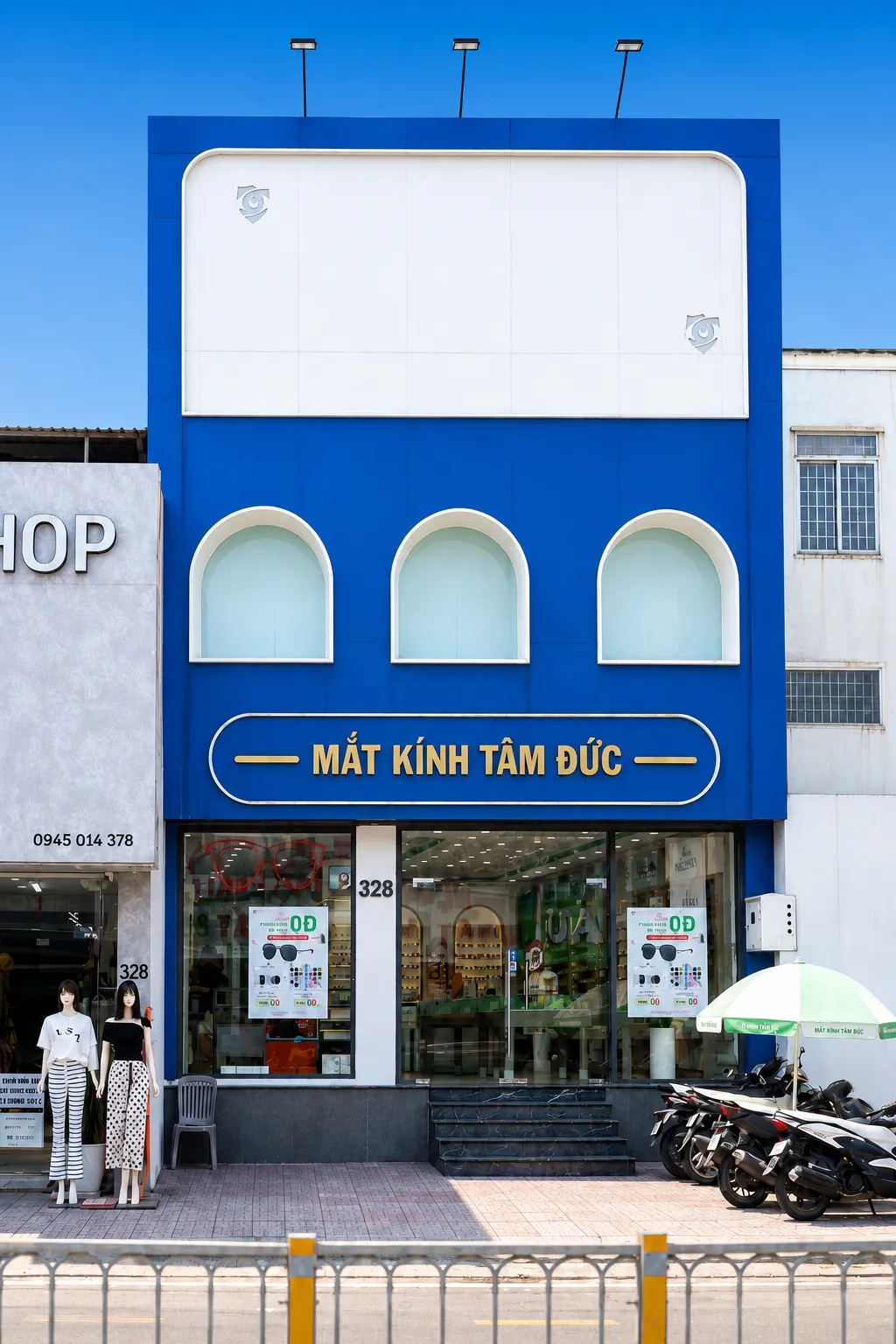 Showroom Chi nhánh Quận 7 - ảnh 1