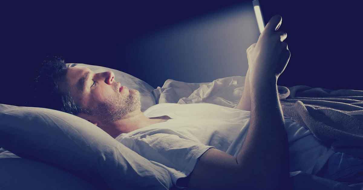 Ánh sáng xanh có hại cho mắt là gì và những biện pháp để bảo vệ cho đôi mắt của bạn trong thời kỳ công nghệ hóa hiện nay