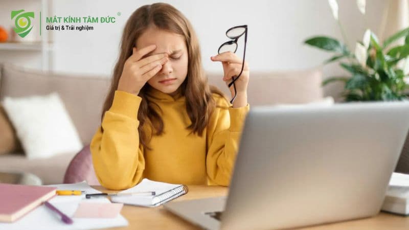 8 bí quyết giúp học sinh giảm mỏi mắt hiệu quả sau mỗi giờ học