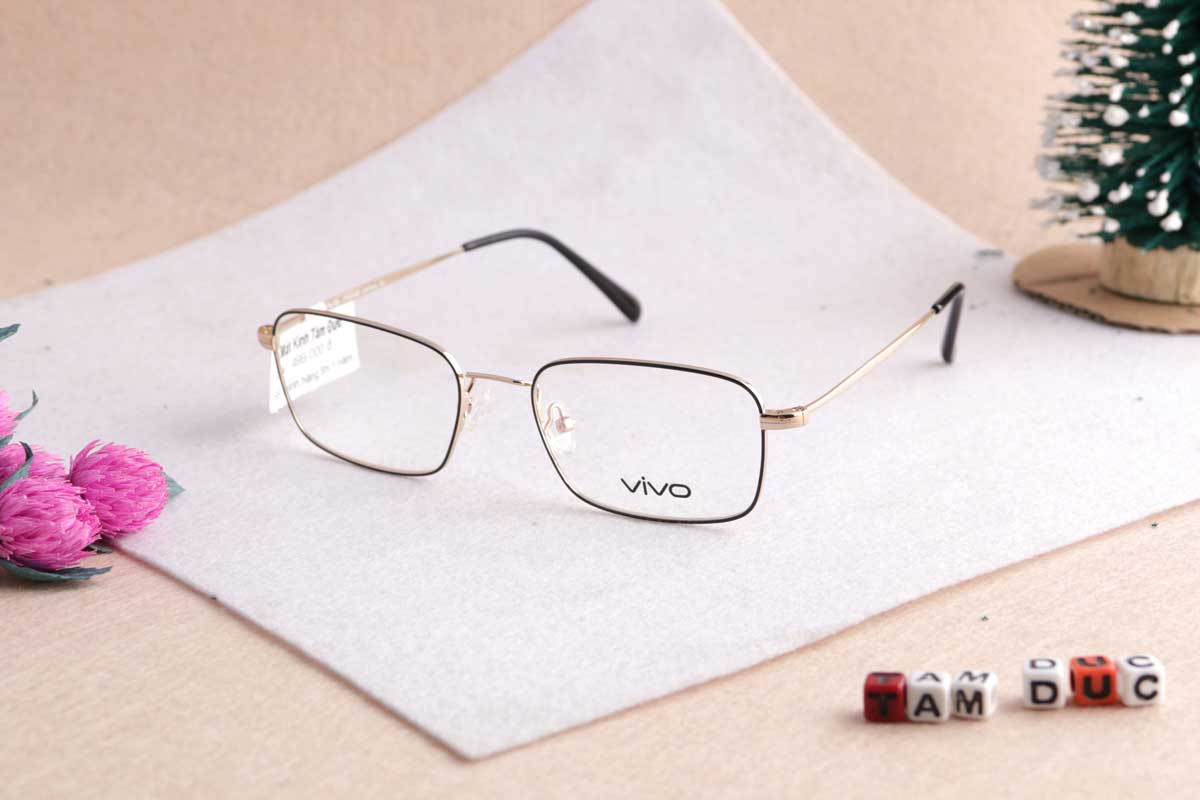 Mắt Kính Tâm Đức