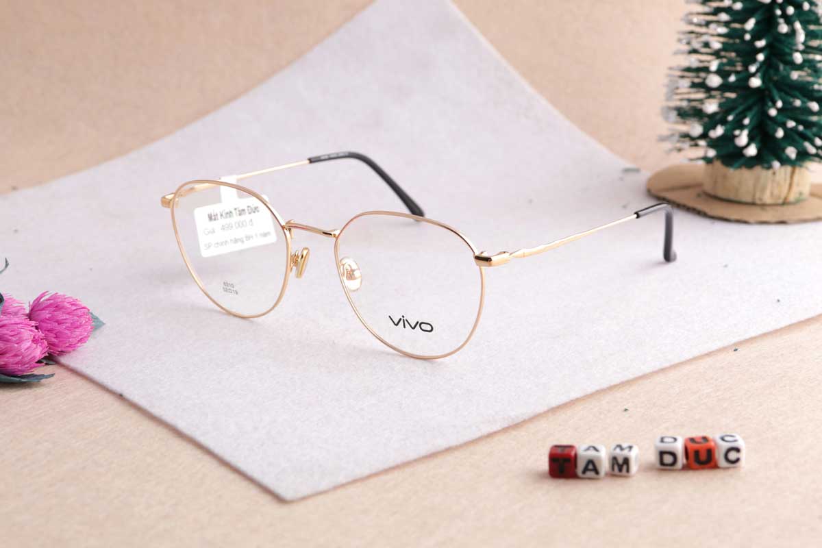 Mắt Kính Tâm Đức