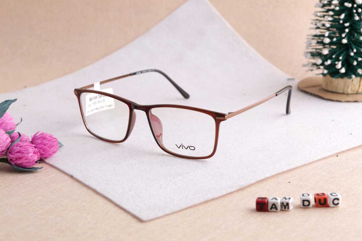 Mắt Kính Tâm Đức