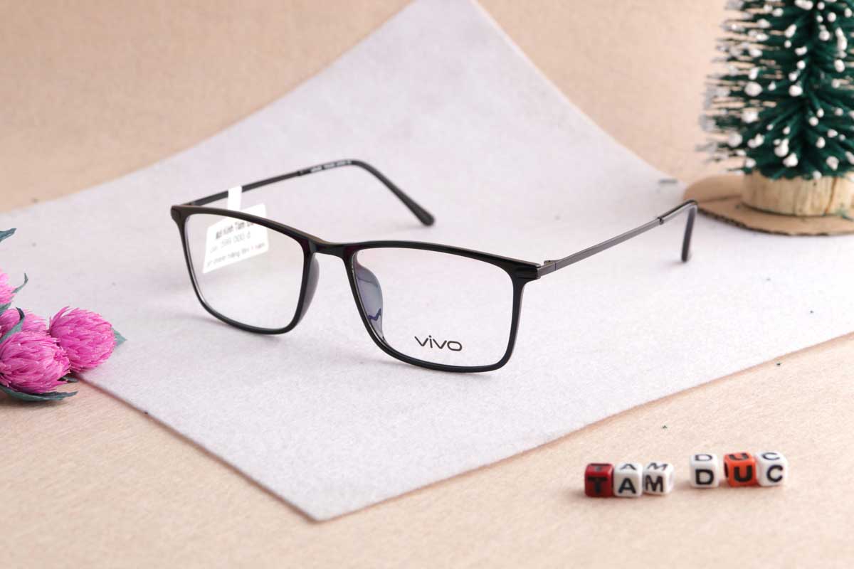 Mắt Kính Tâm Đức