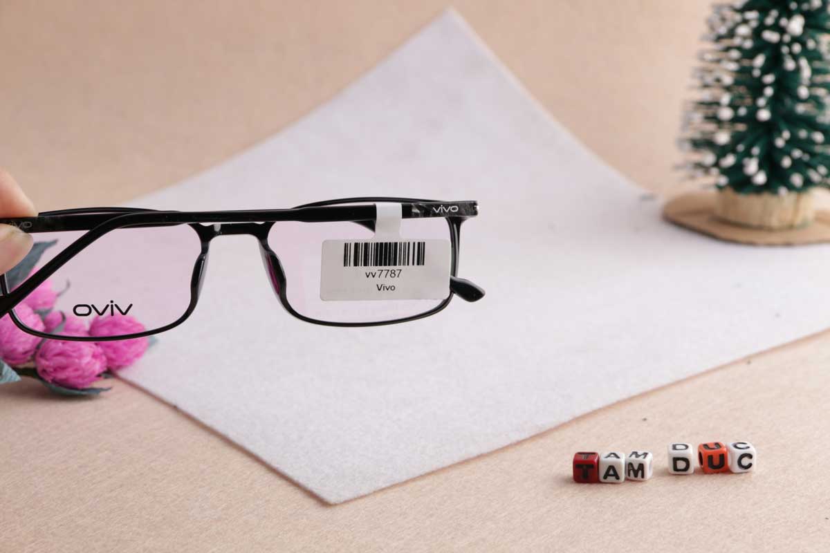 Mắt Kính Tâm Đức