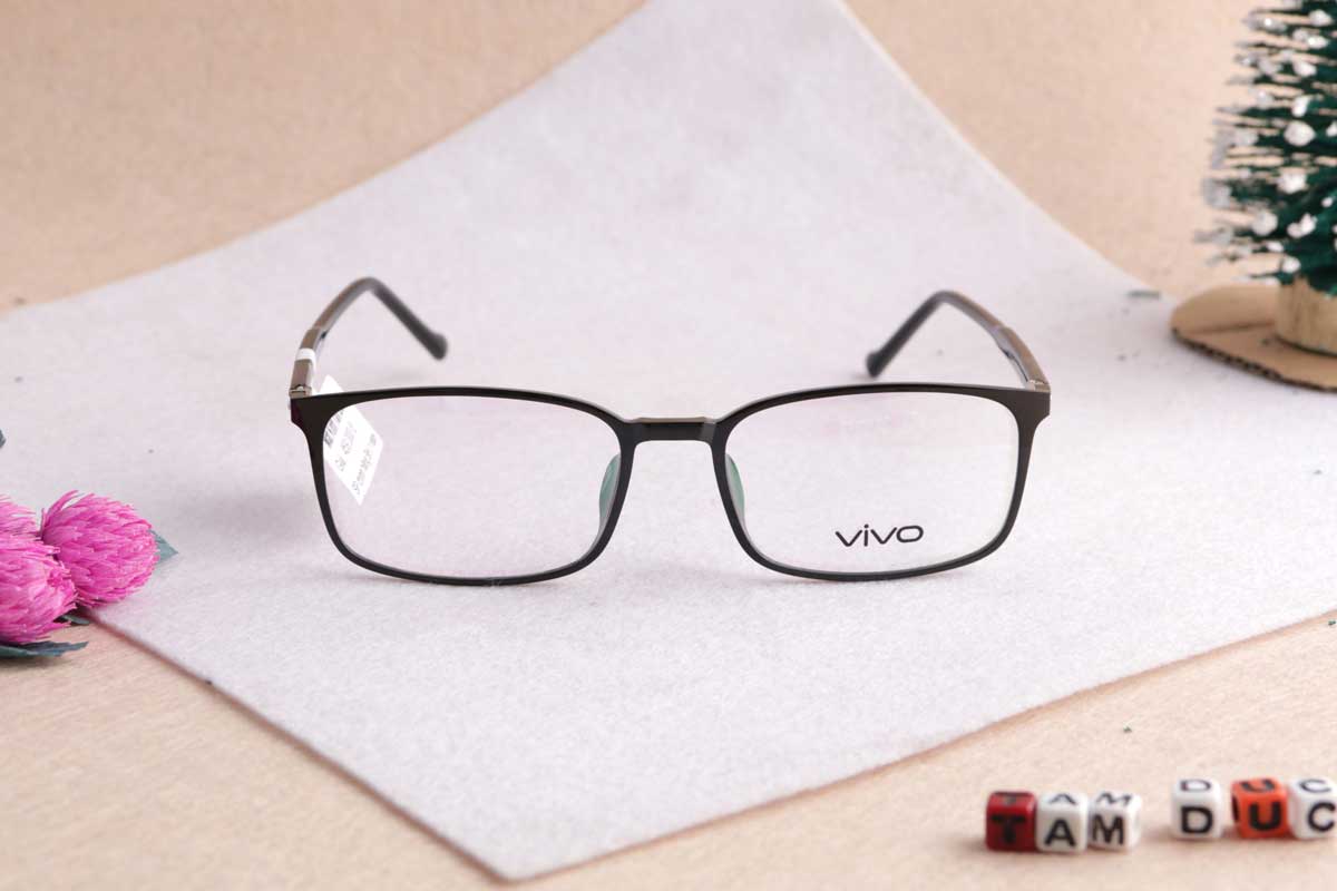 Mắt Kính Tâm Đức