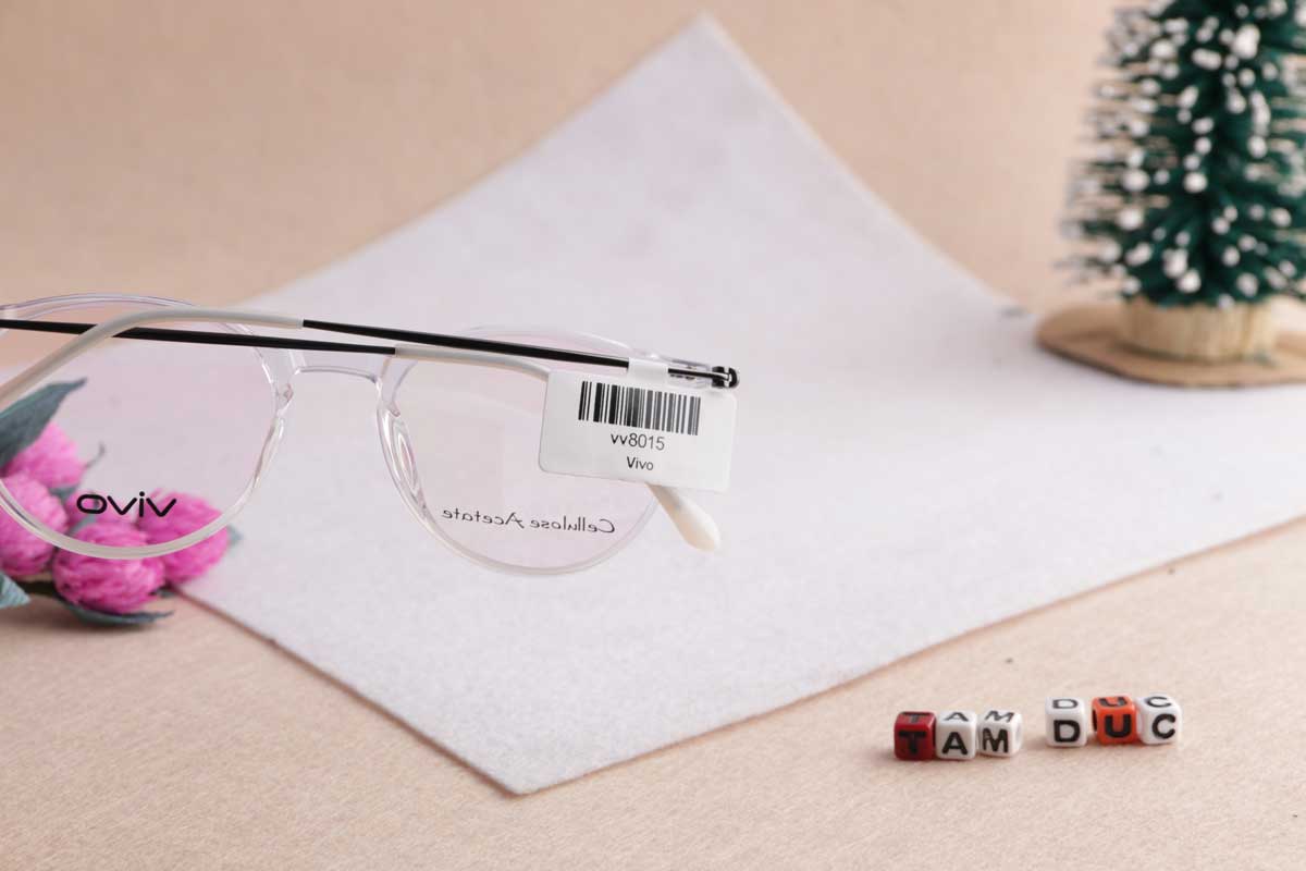 Mắt Kính Tâm Đức