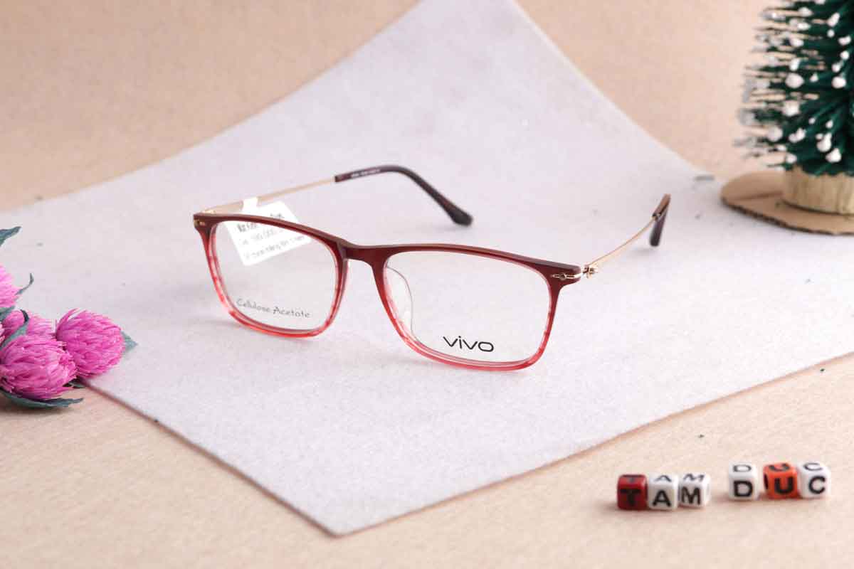 Mắt Kính Tâm Đức