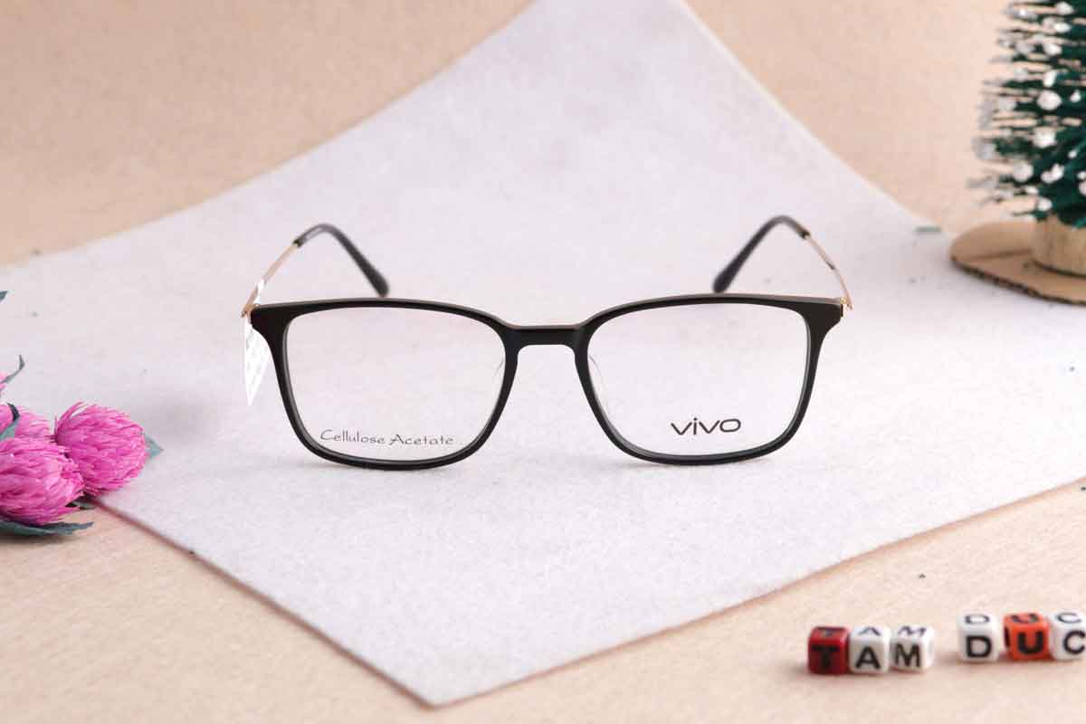 Mắt Kính Tâm Đức