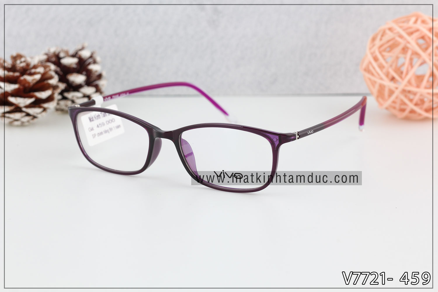 Mắt Kính Tâm Đức