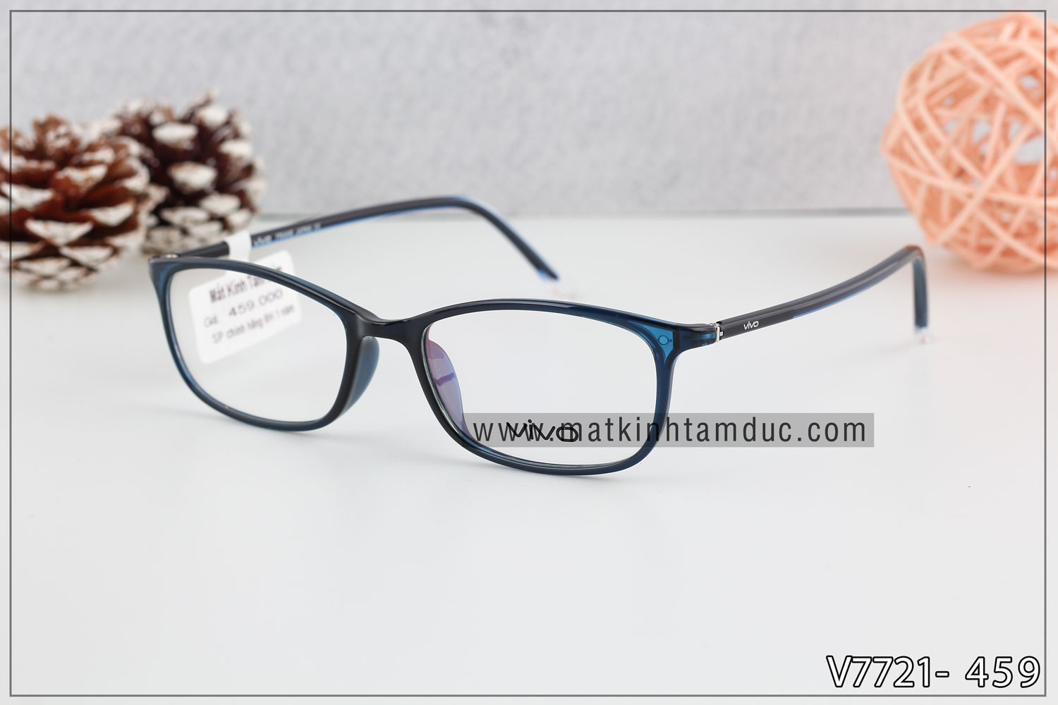 Mắt Kính Tâm Đức