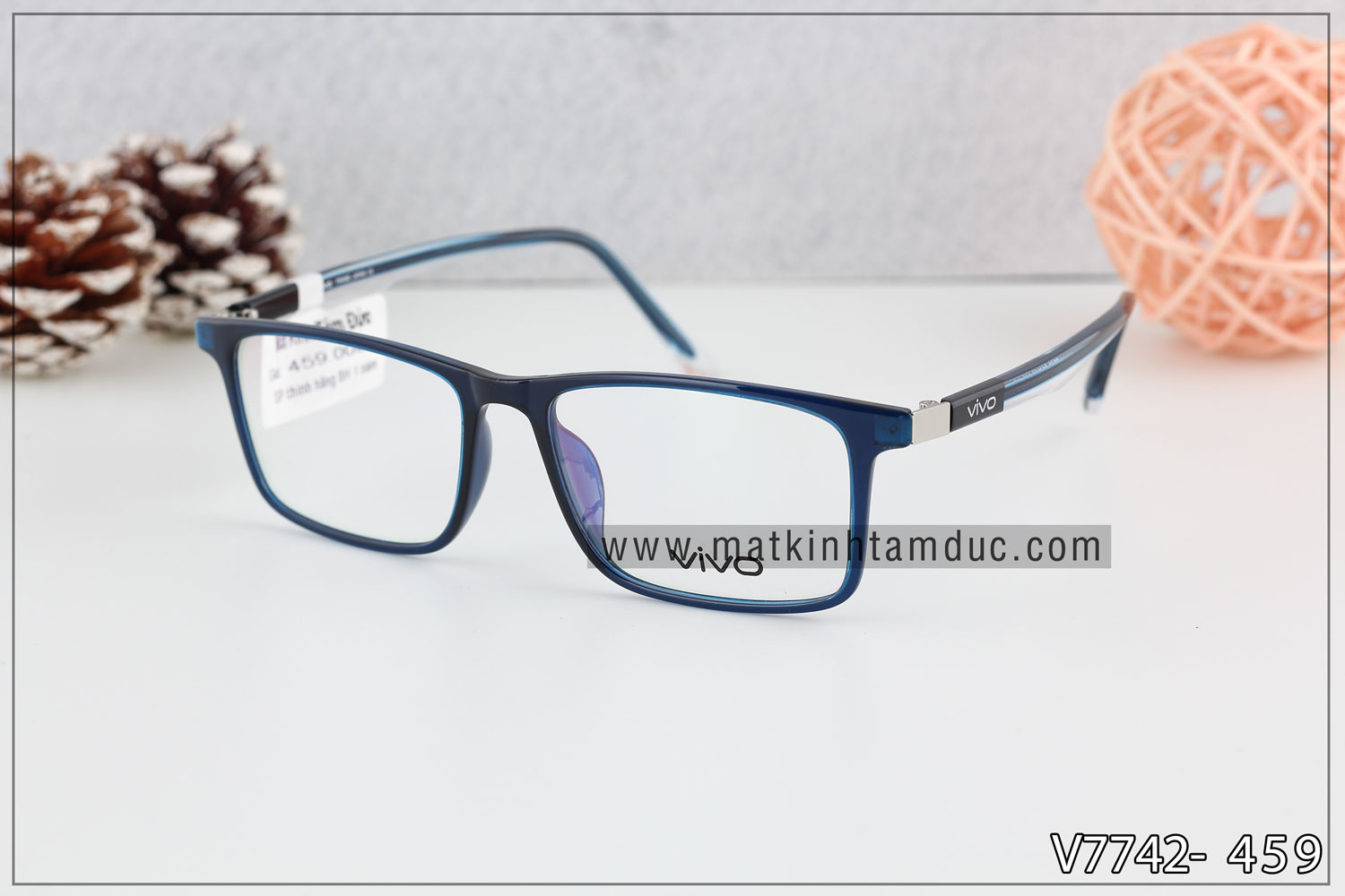 Mắt Kính Tâm Đức