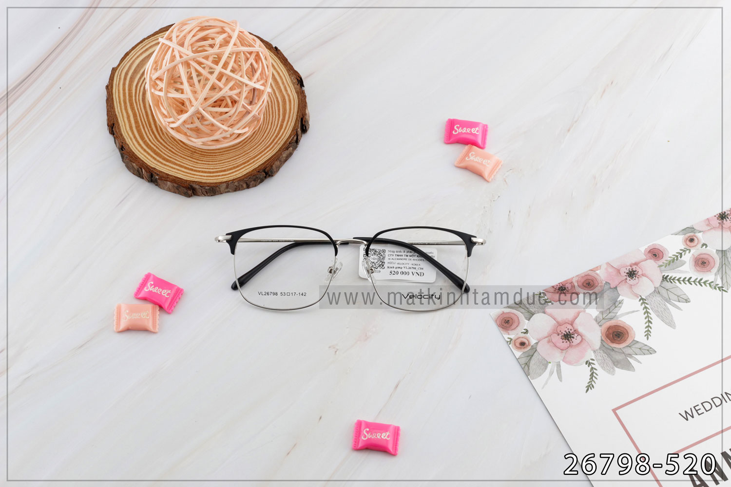 Mắt Kính Tâm Đức