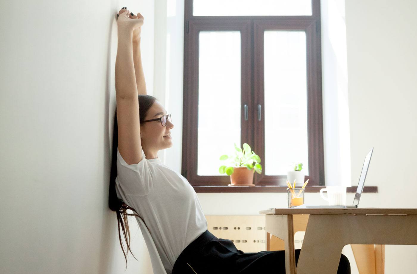 8 cách thư giãn đôi mắt cho dân văn phòng