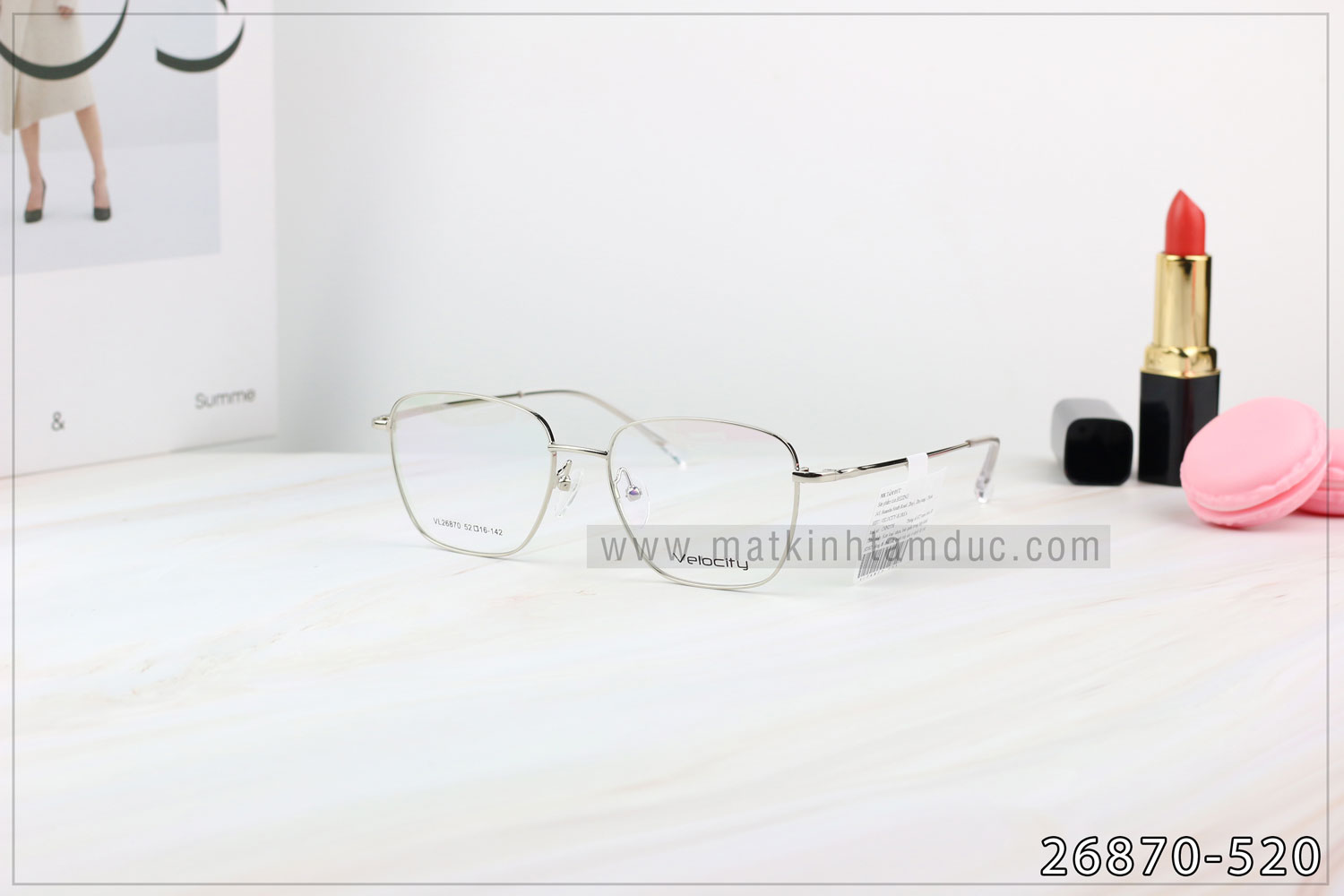 Mắt Kính Tâm Đức