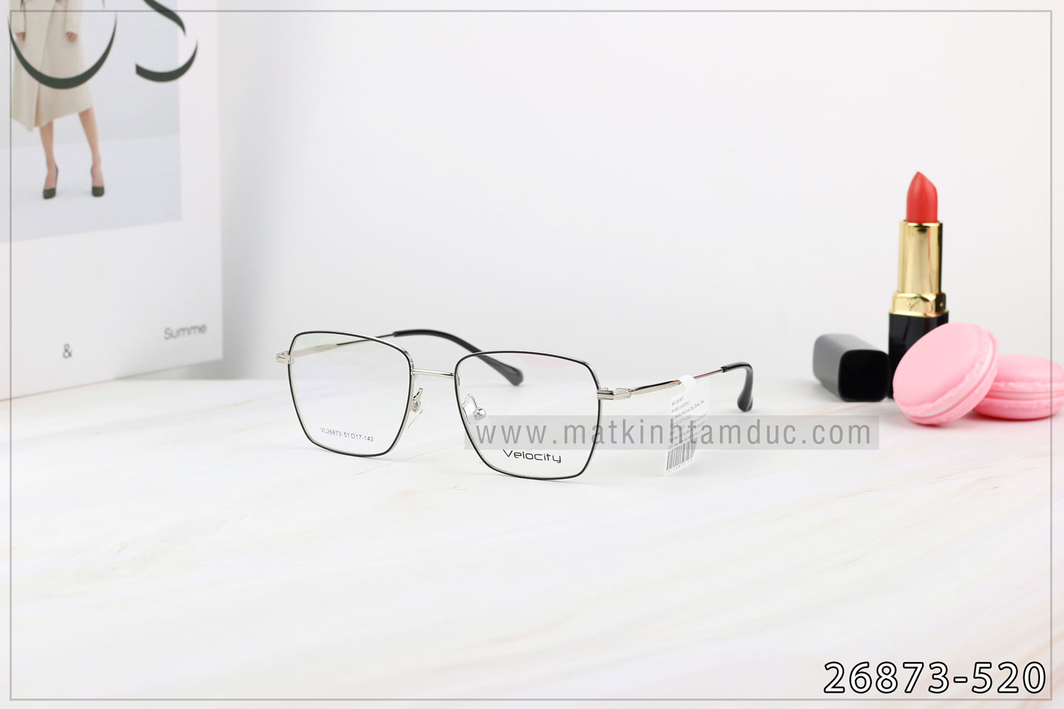 Mắt Kính Tâm Đức