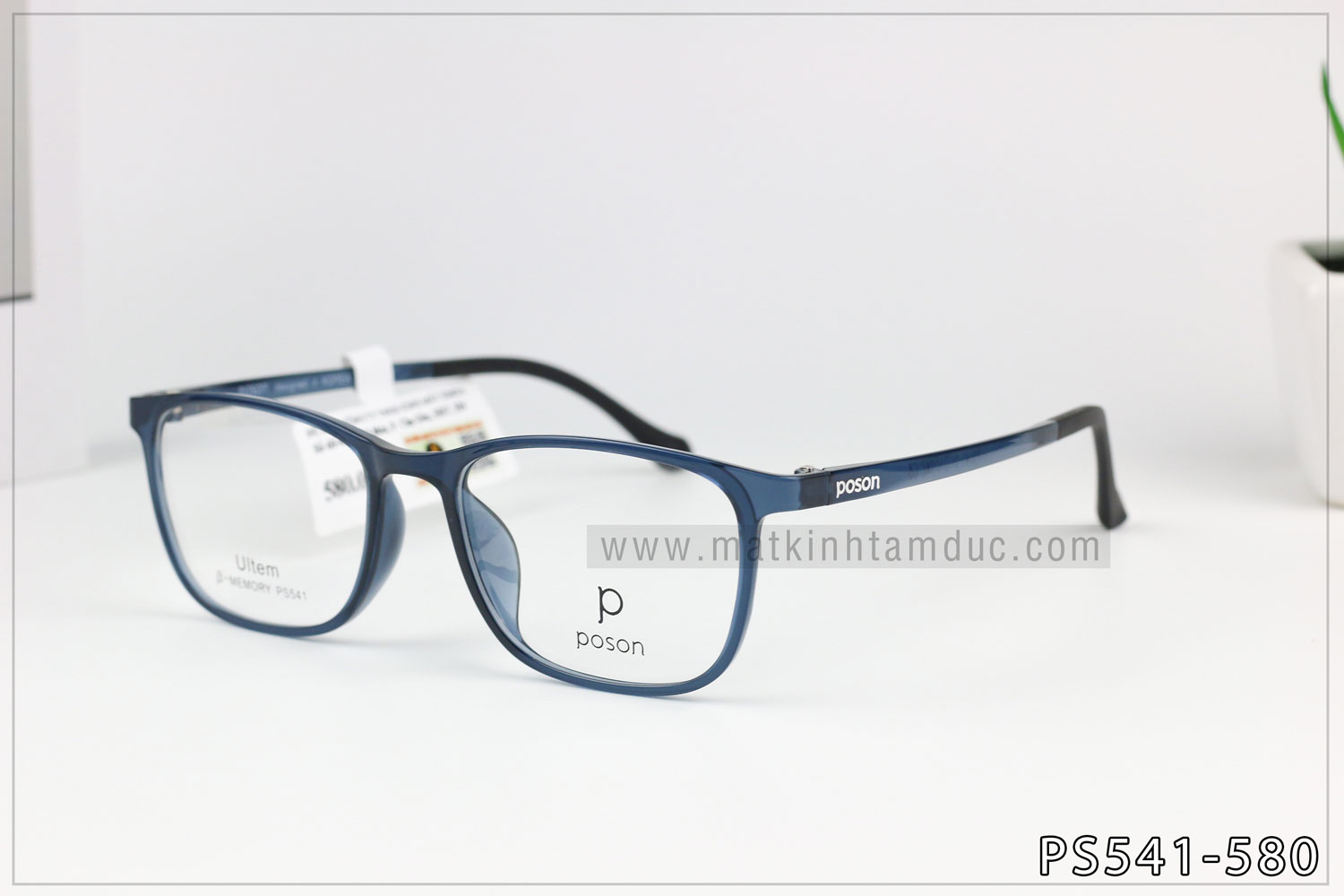 Mắt Kính Tâm Đức