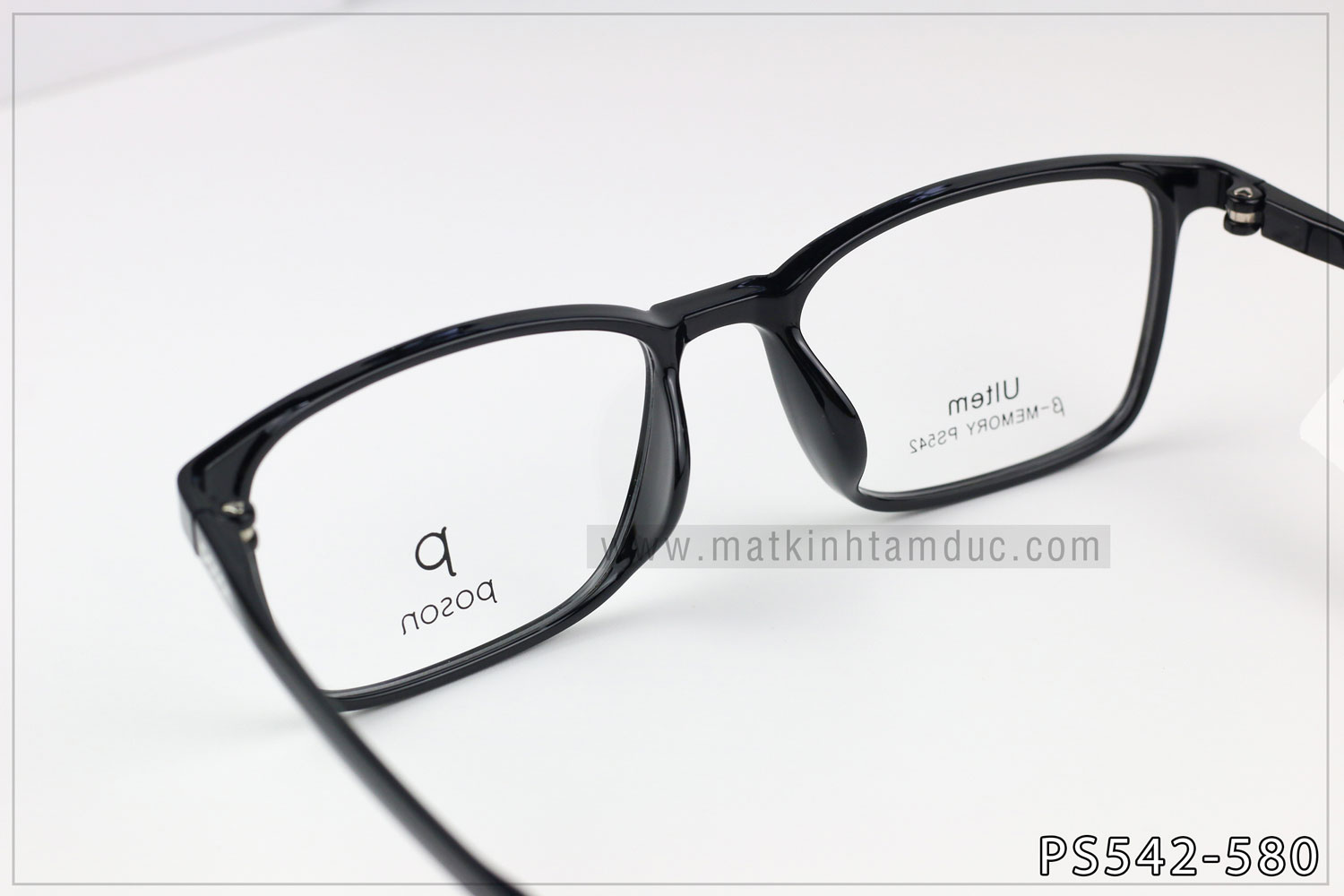 Mắt Kính Tâm Đức