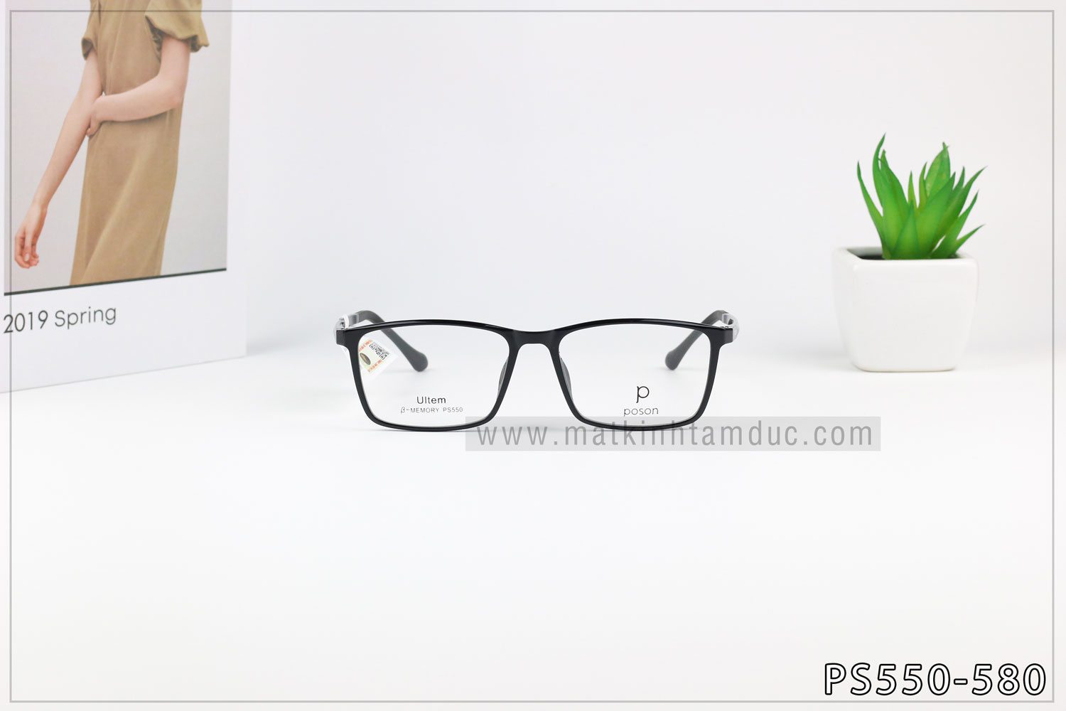 Mắt Kính Tâm Đức