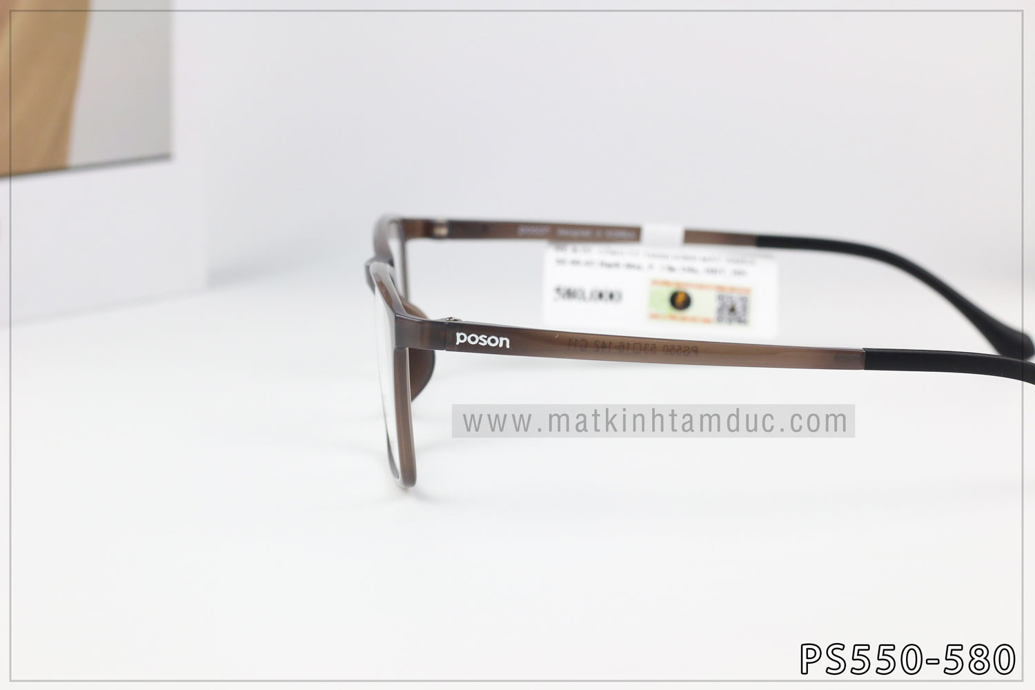 Mắt Kính Tâm Đức