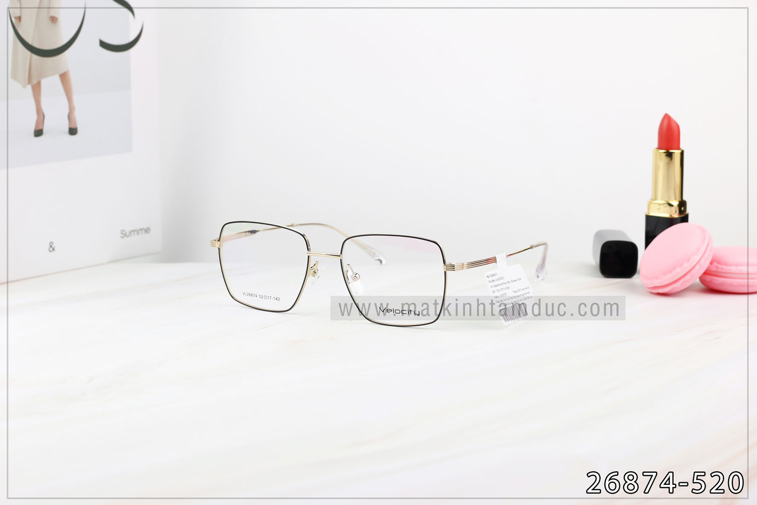 Mắt Kính Tâm Đức