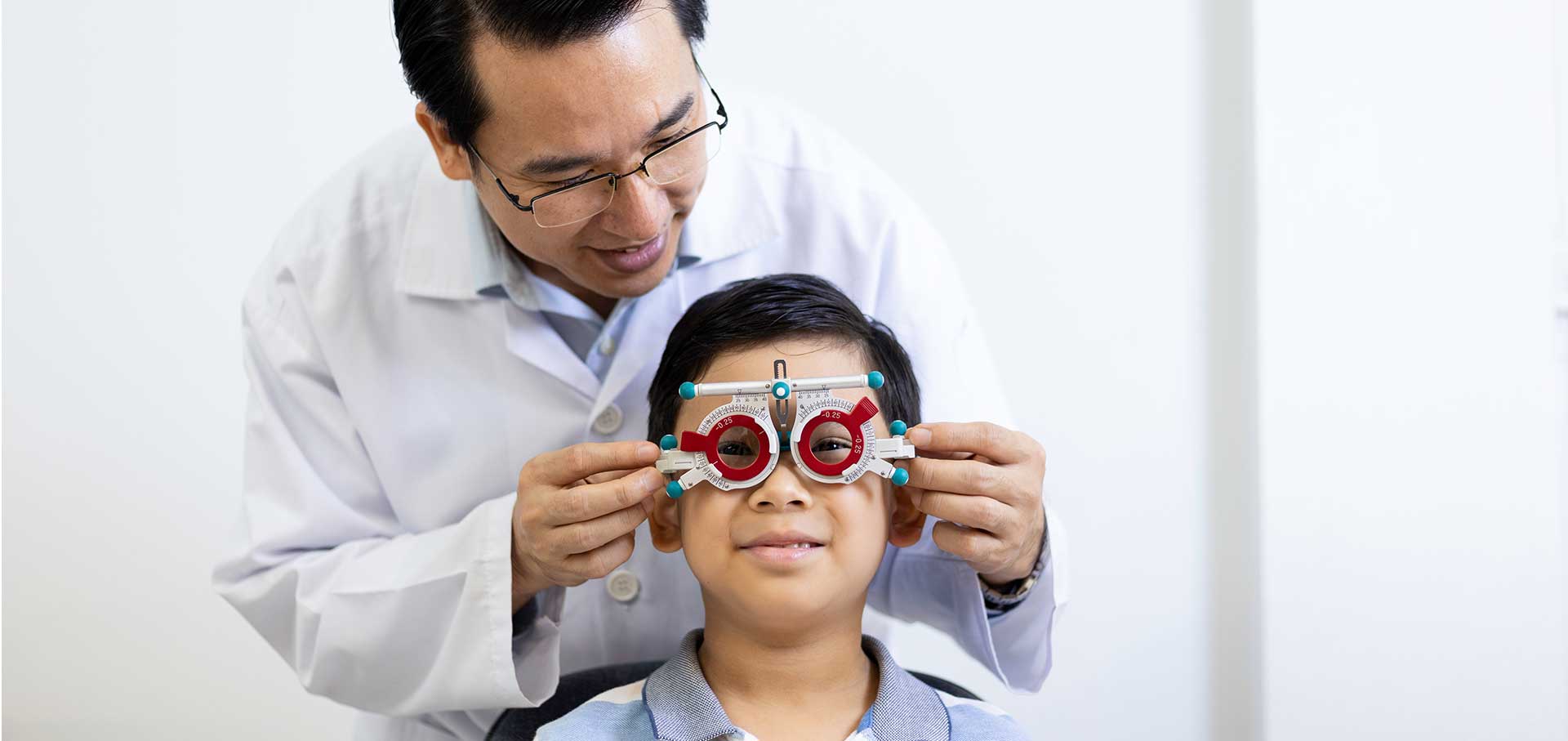 Mắt Kính Tâm Đức