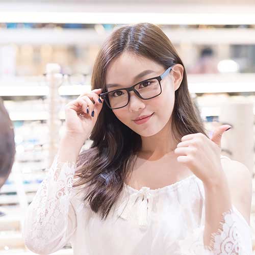 Mắt Kính Tâm Đức
