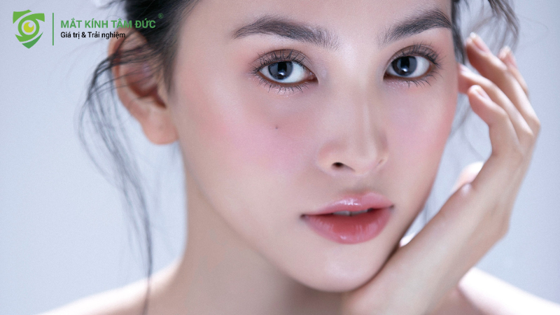Ý nghĩa đôi mắt lá liễu trong nhân tướng học
