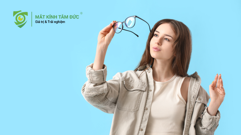 Lưu ý khi chọn tròng kính cận để mắt luôn được bảo vệ và kính bền đẹp