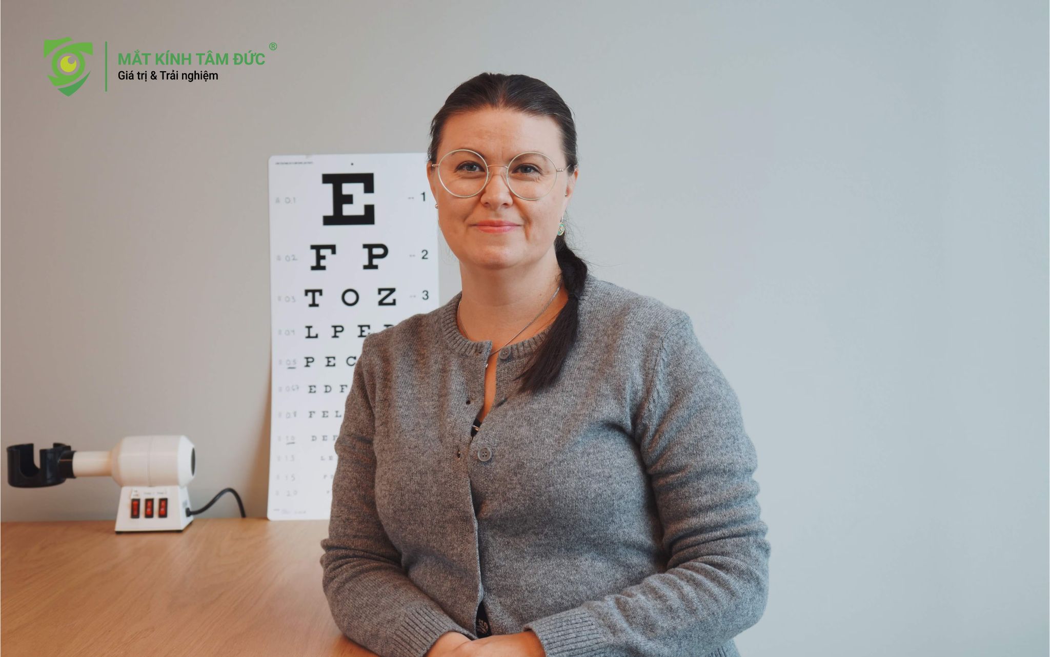 xác định khoảng cách nhìn rõ của mắt cận