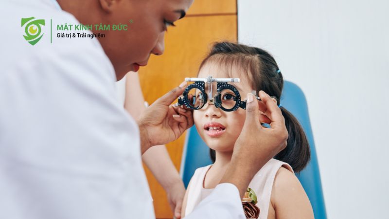 Cận thị có di truyền không ở trẻ em? Dấu hiệu và cách phòng tránh hiệu quả