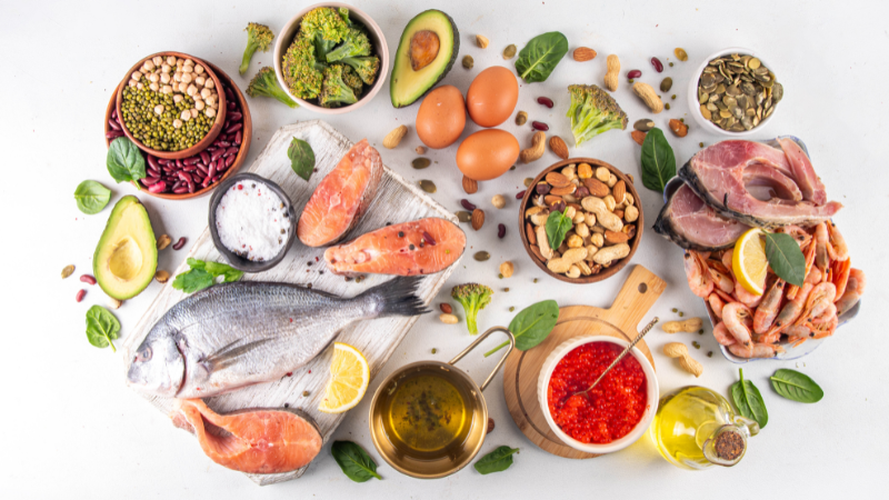 Bổ sung dầu cá đúng cách giúp mắt khỏe hơn và giảm mỏi khô mắt