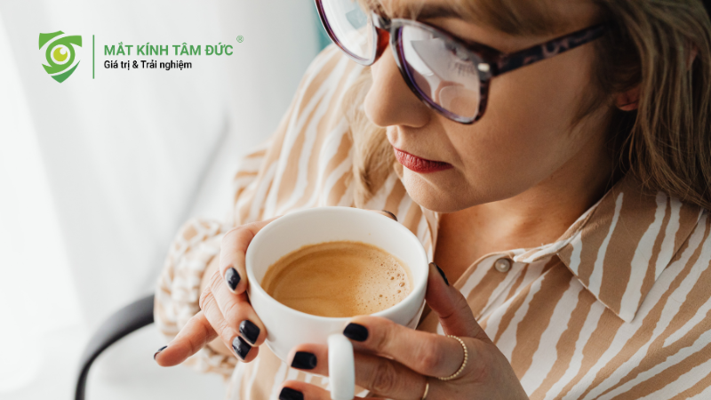 Gọng kính và mút silicon giúp bảo vệ mũi và giảm áp lực