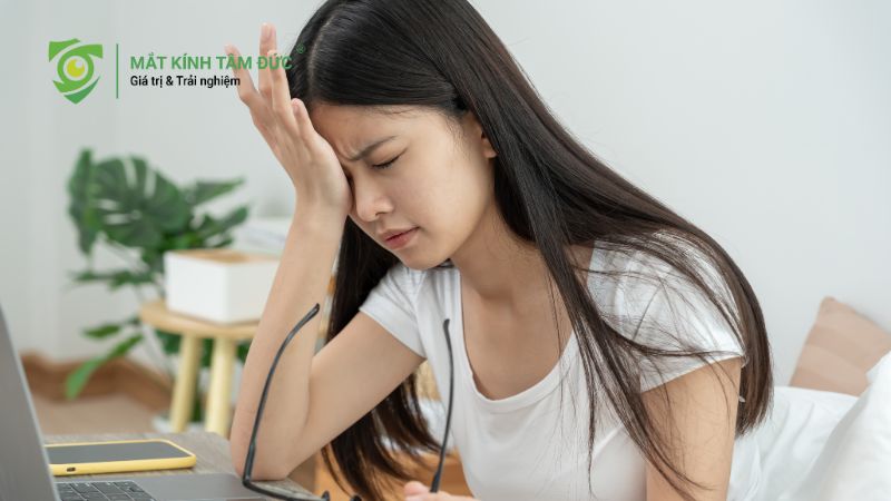 Đeo kính nhiều có tăng độ không? Top 3 nguyên nhân khiến độ cận tăng nhanh