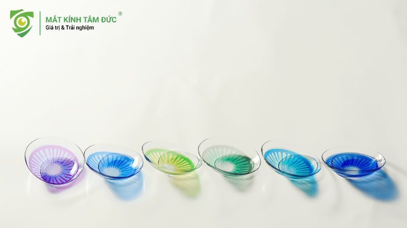 Kính áp tròng đa dạng màu sắc khác nhau
