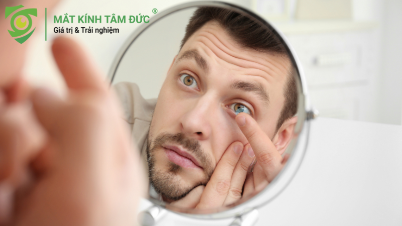 Kính áp tròng có thể mang lại cảm giác thẩm mỹ và gọn gàng hơn.