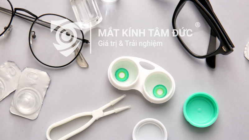 Kính áp tròng cần được bảo quản đúng cách