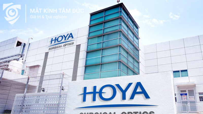 Thương hiệu tròng kính đổi màu HOYA